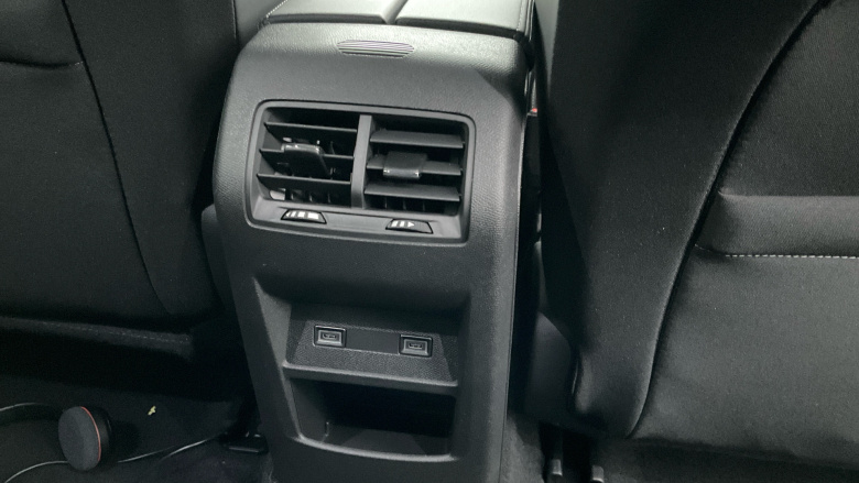 Peugeot 308 1.2 Hybrid 136 Allure 5dr e-DSC6 Petrol Hatchback